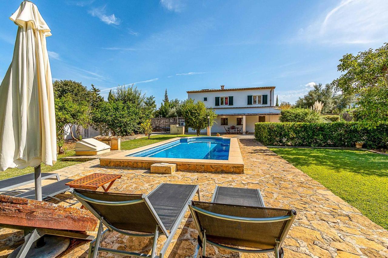 Palmeritas Villa *